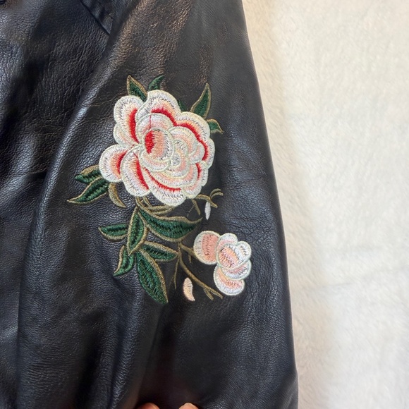 SWS Motorcycle Jacket Womens Size Large Black Faux Leather Embroidered Bikercore - Picture 6 of 9